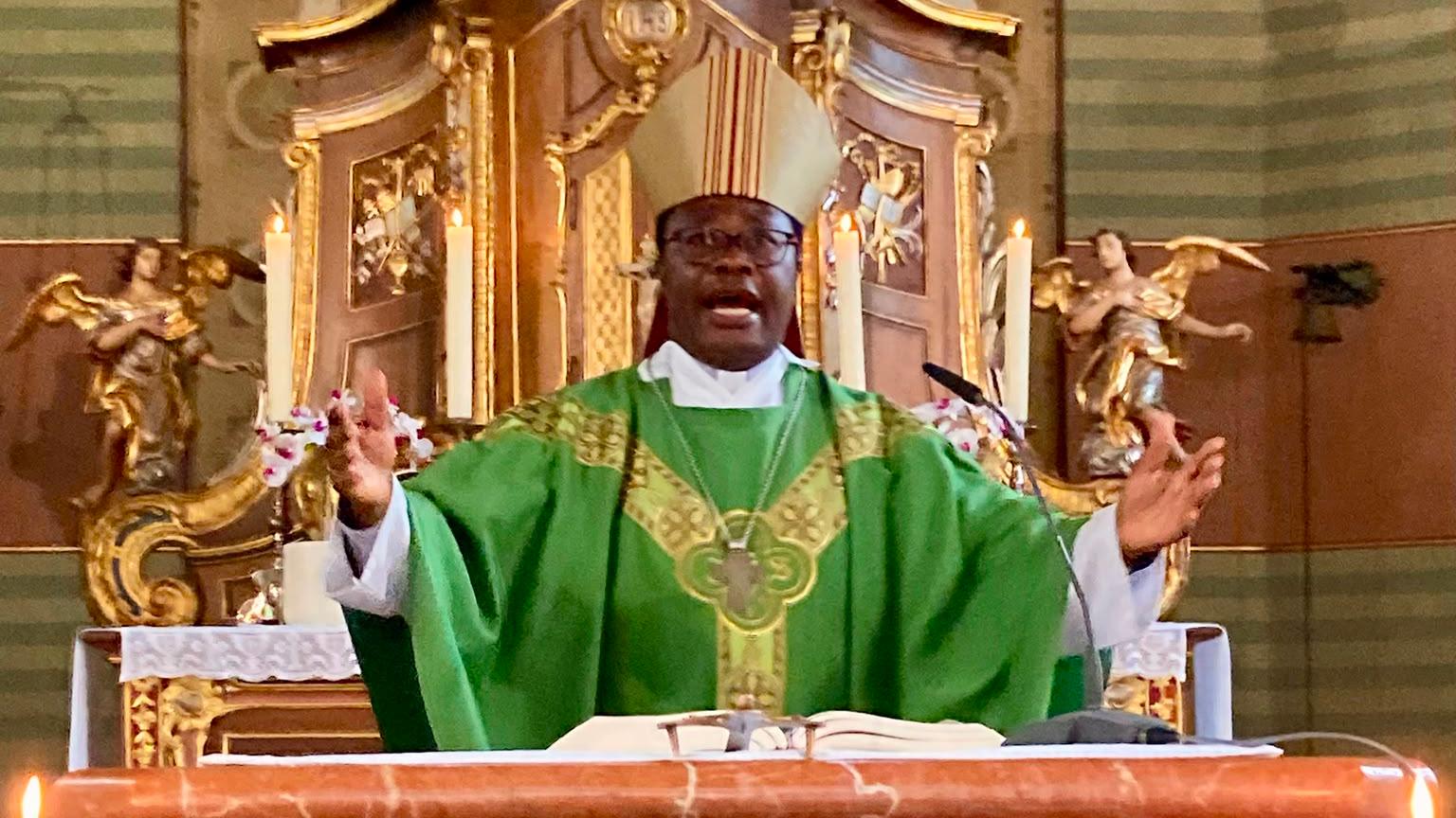 Bischof Bruno Ateba aus Kamerun