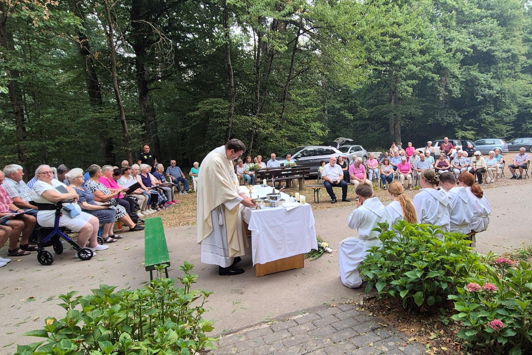 Hl. Messe Hinterm Wald 2026
